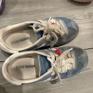 Steve Madden Kids Denim Blue Sneakers